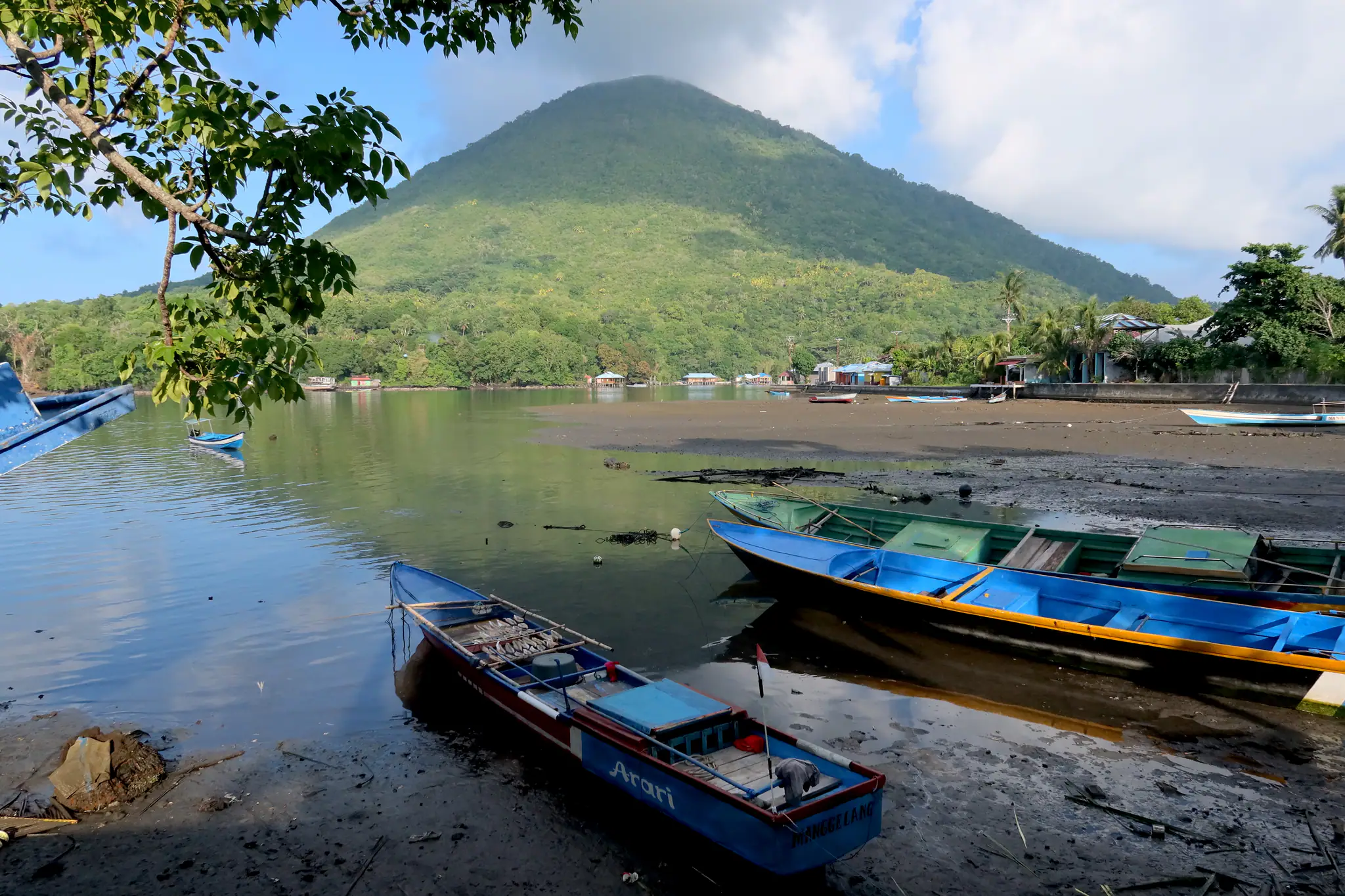 Banda sea in spice island